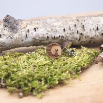 schöne Holz Ohrstecker mit Mond und Katze- rund Buche hell