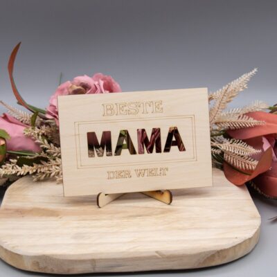 Holzkarte Mama (ausgeschnitten) - 10x15cm