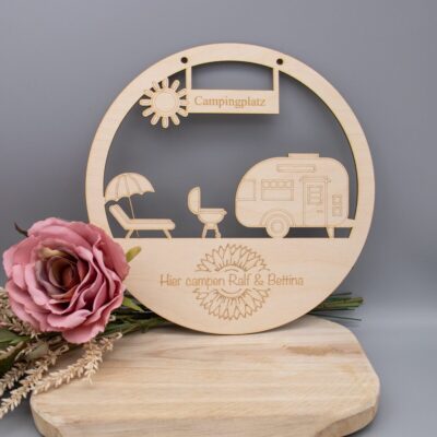 Holz Türschild für Camper/Sommer - personalisiert