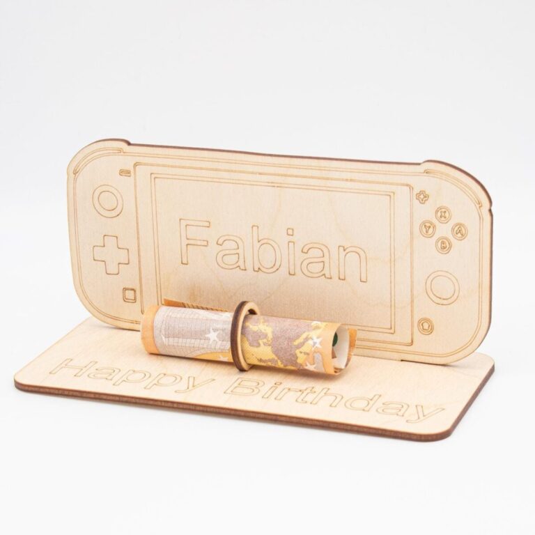 Geldgeschenk Switch - aus Holz personalisiert