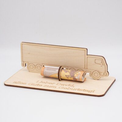 Geldgeschenk LKW - aus Holz personalisiert