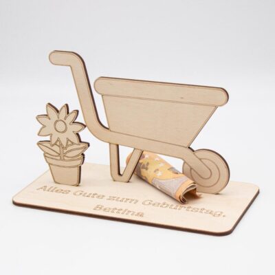 Geldgeschenk Schubkarre - aus Holz personalisiert