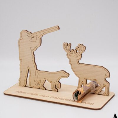 Geldgeschenk Jäger mit Hirsch - aus Holz personalisiert