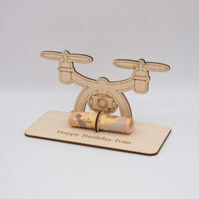 Geldgeschenk Drohne - aus Holz personalisiert