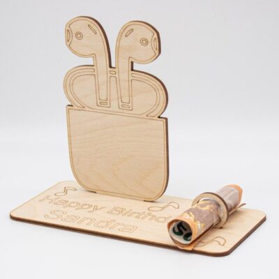 Geldgeschenk kabellose Kopfhörer - aus Holz personalisiert