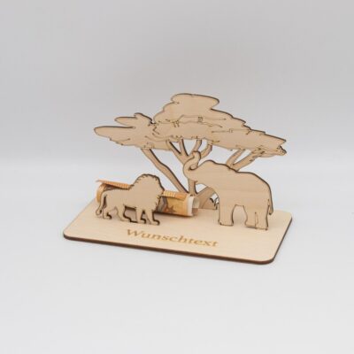 Geldgeschenk Savanne - aus Holz personalisiert