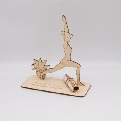 Geldgeschenk Yoga - aus Holz personalisiert
