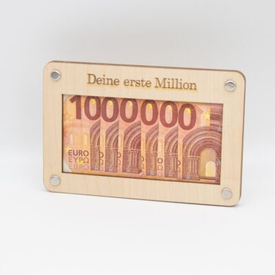 Holzkarte - Geschenkkarte "Erste Million"
