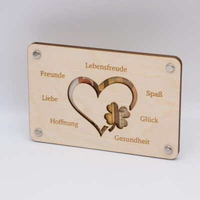 Holzkarte - Geschenkkarte zum Geburtstag - Herz mit Kleeblatt - Glückwünsche