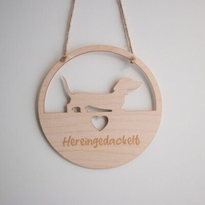 Personalisiertes Holz Türschild für Dackelbesitzer – Geschenk für Hundefreunde